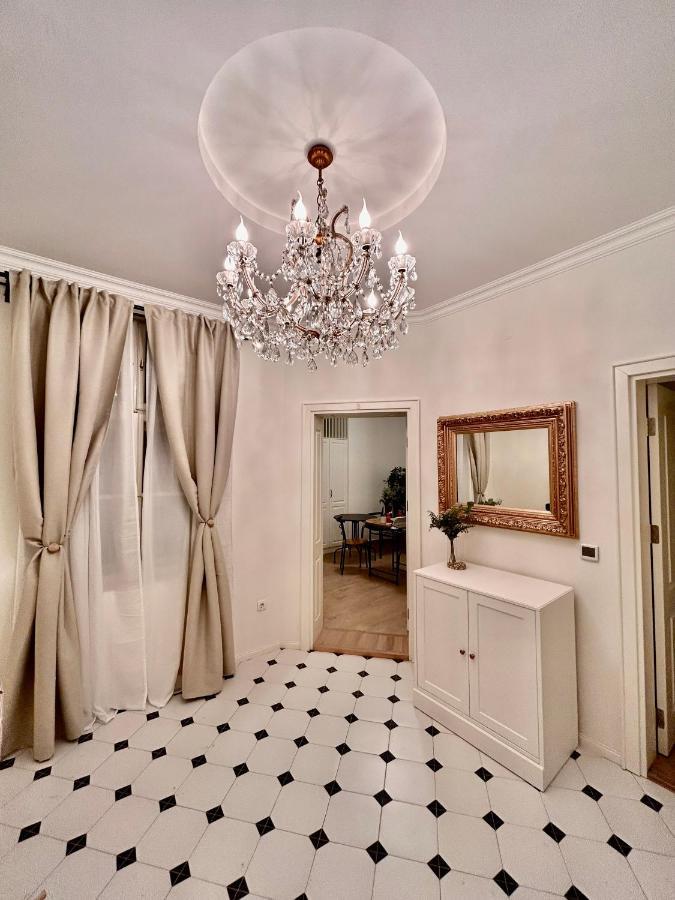 Pop Luxury Apartments Belgrado Esterno foto
