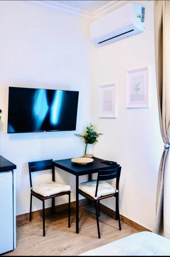 Pop Luxury Apartments Belgrado Esterno foto